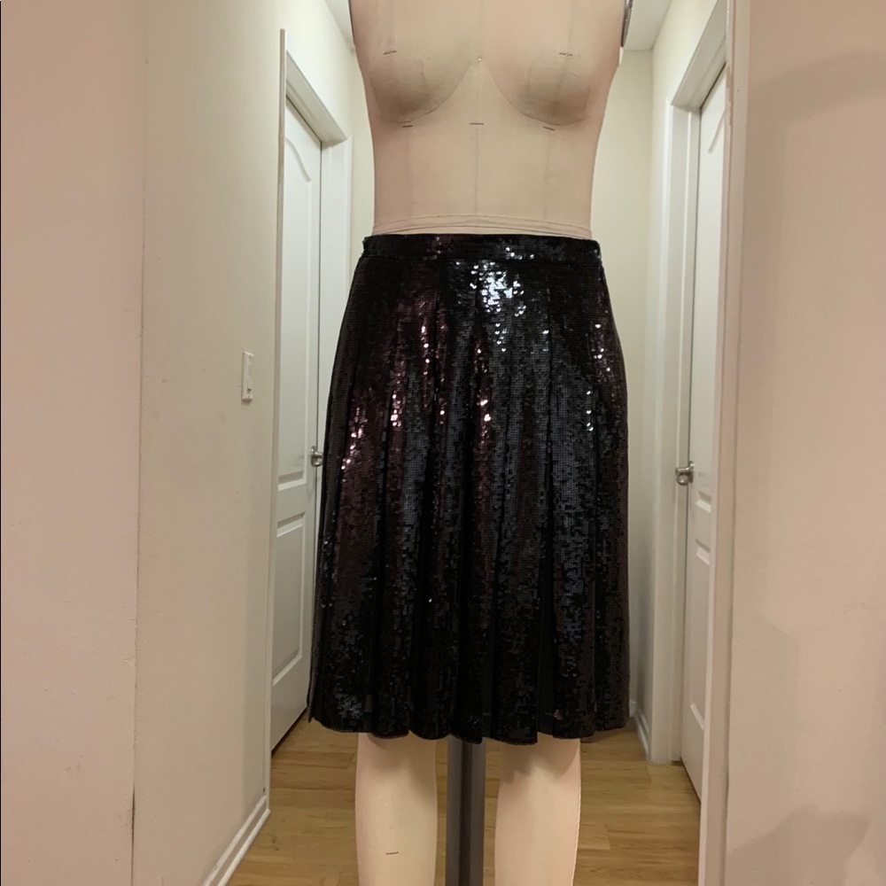 BCBGMAXAZRIA sequin knife pleated skirt. Size S.